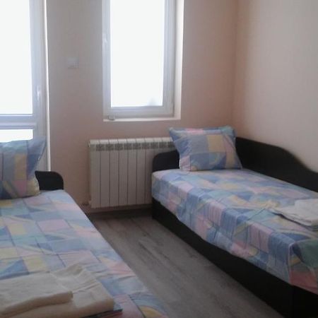 Yambol Apartment Izabel المظهر الخارجي الصورة