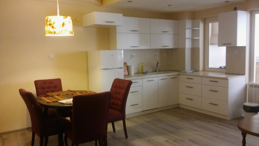 Yambol Apartment Izabel المظهر الخارجي الصورة