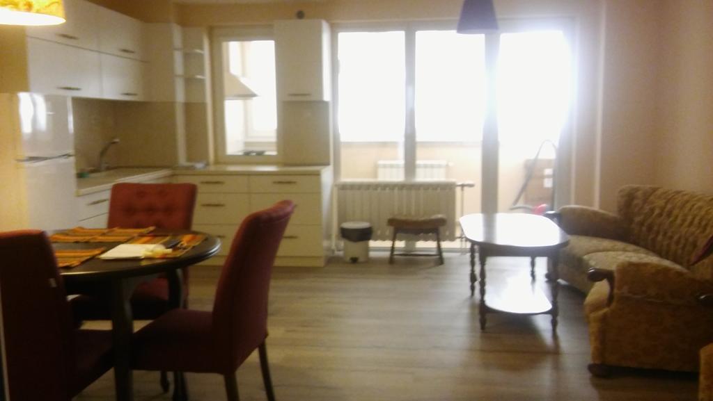 Yambol Apartment Izabel المظهر الخارجي الصورة
